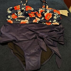 Floral Print Swimsuit with Navy Bottom